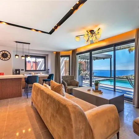 4 Bedroom Luxury Kalkan