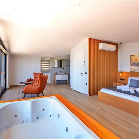 Villa 4 Bedroom Luxury Kalkan