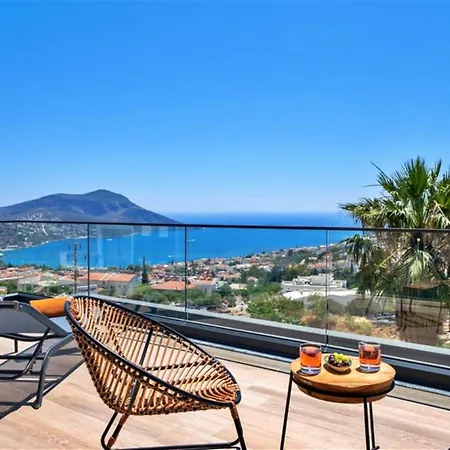 4 Bedroom Luxury * Kalkan