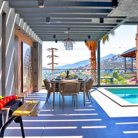 4 Bedroom Luxury Villa Kalkan