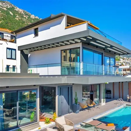 Villa 4 Bedroom Luxury Kalkan