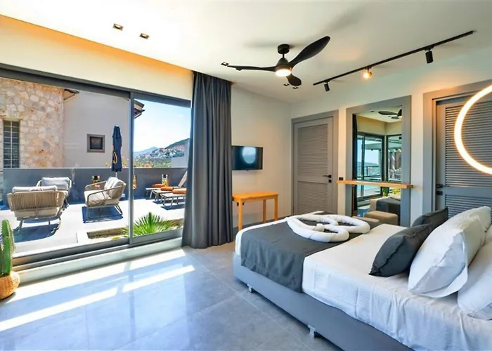 Villa 4 Bedroom Luxury Kalkan