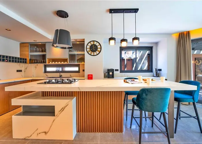 Villa 4 Bedroom Luxury *