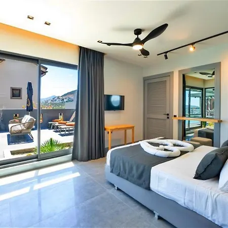 Villa 4 Bedroom Luxury Kalkan